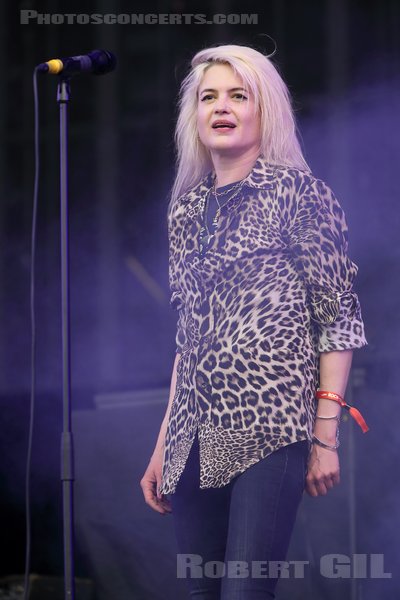 THE KILLS - 2024-08-24 - SAINT CLOUD - Domaine National - Grande Scene - Alison Nicole Mosshart